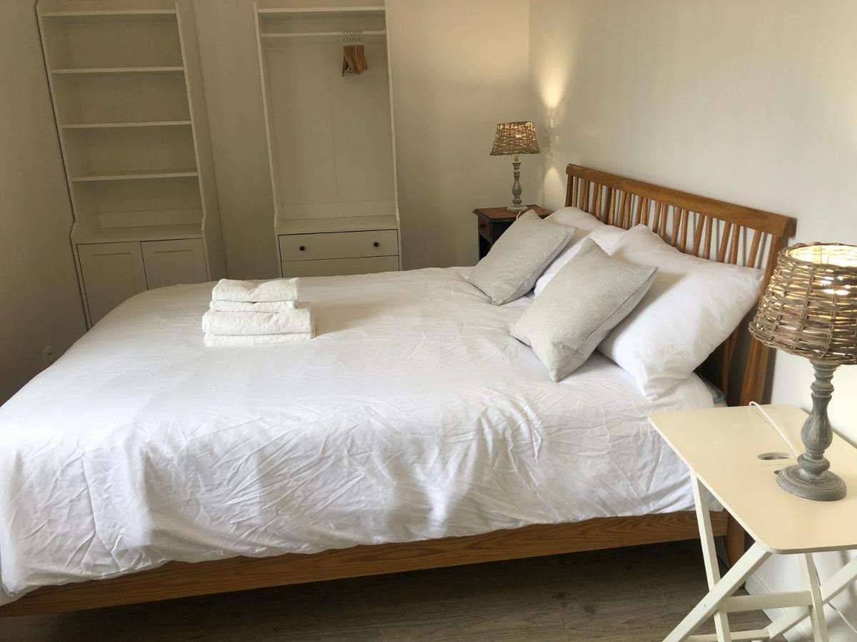 Maison De Campagne Chez Georges Saint-Sulpice-de-Pommiers 外观 照片