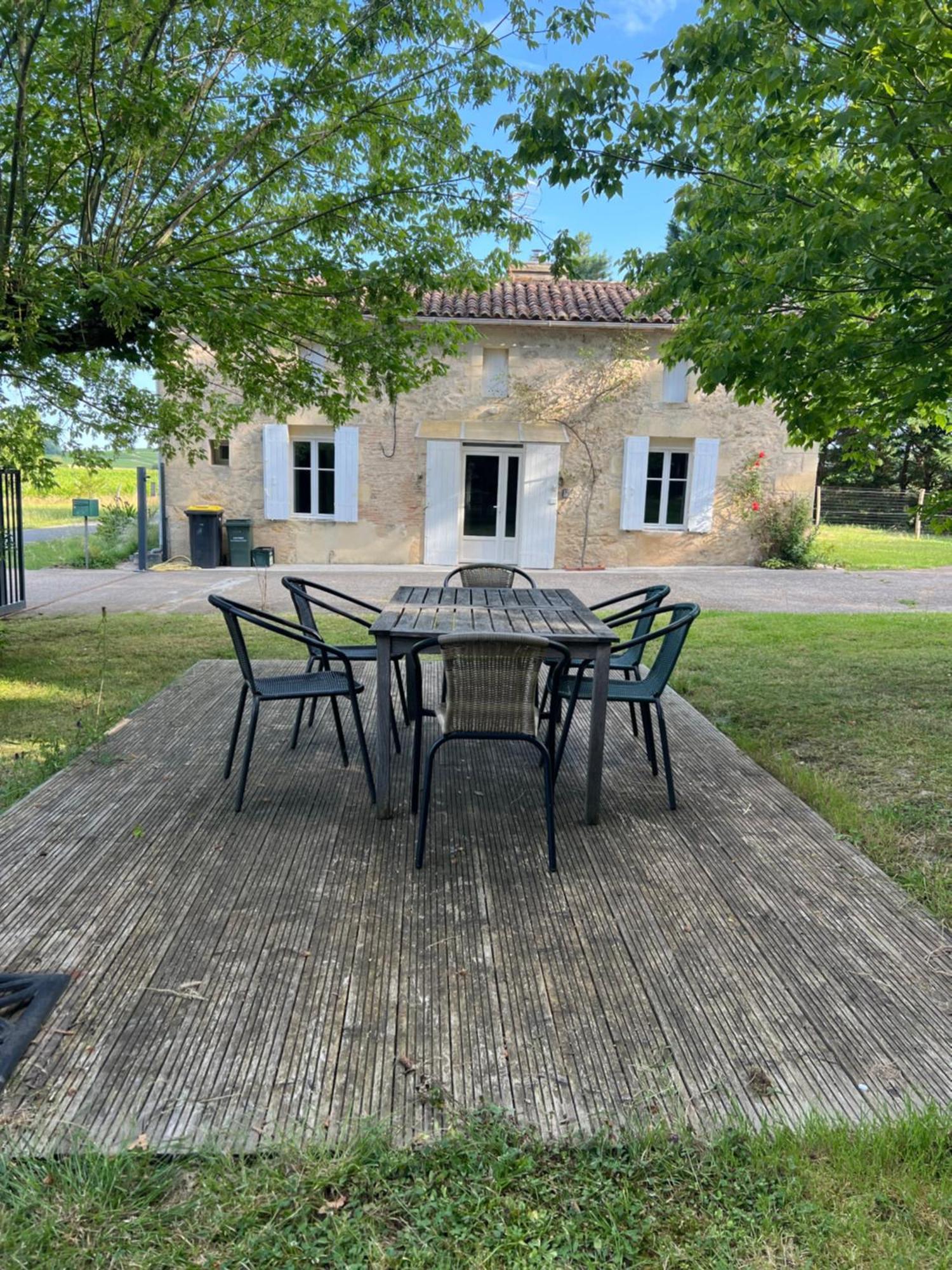 Maison De Campagne Chez Georges Saint-Sulpice-de-Pommiers 外观 照片